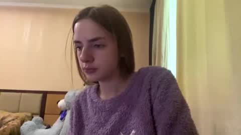 Emila online show from 05.24.26