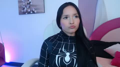 Susy  online show from 05.17.26