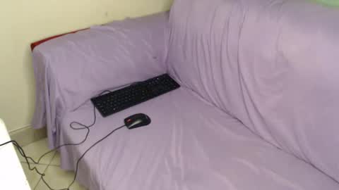 Suzy online show from 04.11.26