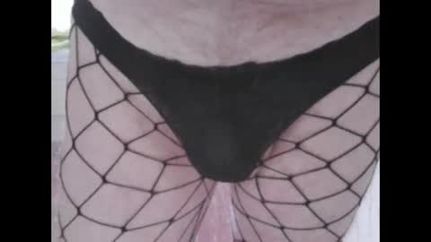 Snapshot of sv27 chatting on 12.24.24 sv27 online show from 12.24.24