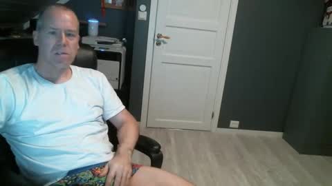 Tom online show from 12.14.25