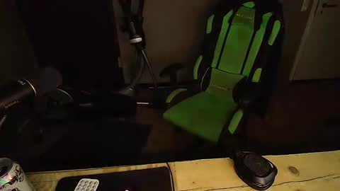 swaicy1990 online show from 09.20.25