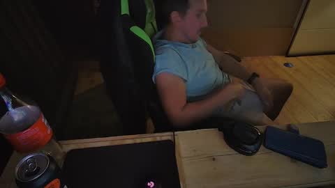 swaicy1990 online show from 10.24.25