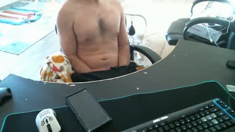 Snapshot of swals chatting on 01.05.25 Swals online show from 01.05.25