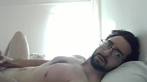 Snapshot of swals chatting on 01.12.25 Swals online show from 01.12.25