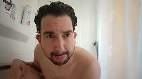 Snapshot of swals chatting on 01.26.25 Swals online show from 01.26.25