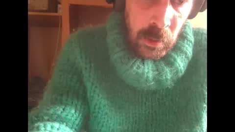 sweaterboy666 online show from 02.04.25