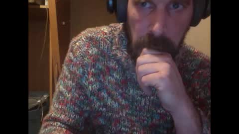 sweaterboy666 online show from 02.14.25