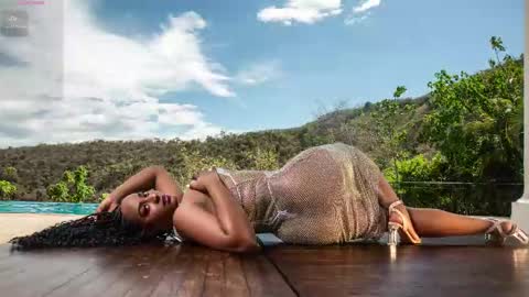 Snapshot of sweer_oshun chatting on 12.15.25 Evangeline online show from 12.15.25