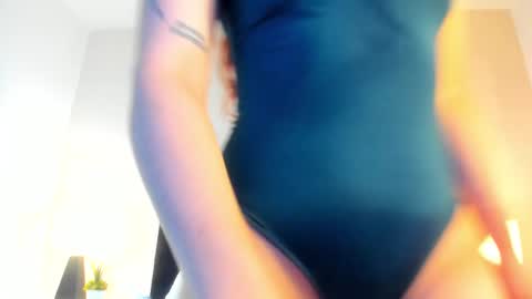 Snapshot of sweerbilly2 chatting on 02.13.25 sweerbilly2 online show from 02.13.25