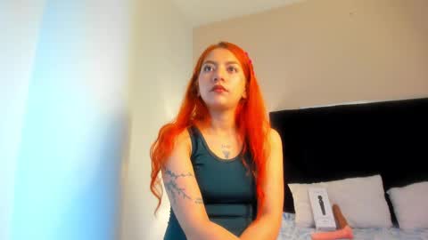 Snapshot of sweerbilly2 chatting on 02.13.25 sweerbilly2 online show from 02.13.25