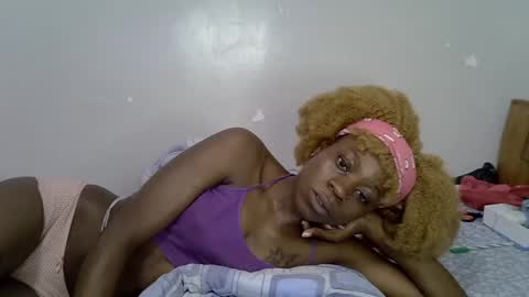 Snapshot of sweest_caster chatting on 07.10.26 Sweetest doll online show from 07.10.26