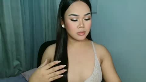 sweet18_jasmine online show from 01.12.25