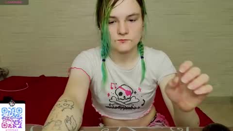 Snapshot of sweet4t chatting on 10.03.25 Haeyang Torry online show from 10.03.25