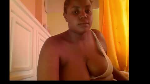 Snapshot of sweet52537 chatting on 11.23.25 sweet52537 online show from 11.23.25