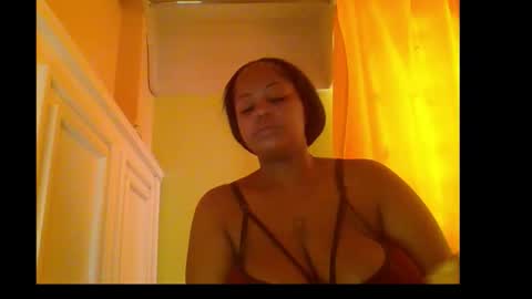 Snapshot of sweet52537 chatting on 11.29.25 sweet52537 online show from 11.29.25