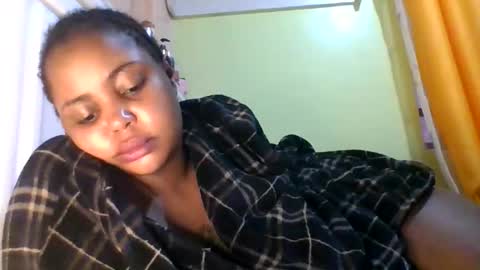 Snapshot of sweet52537 chatting on 03.25.26 sweet52537 online show from 03.25.26