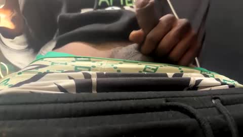 Snapshot of sweet955431 chatting on 02.13.26 KERRY J JONES online show from 02.13.26