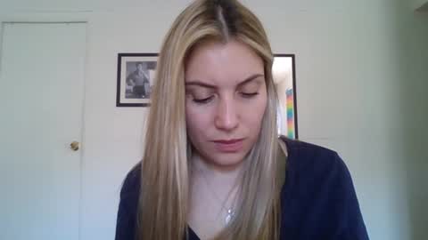 Snapshot of sweet__alana chatting on 09.12.25 Sweet alana online show from 09.12.25