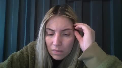 Snapshot of sweet__alana chatting on 09.29.25 Sweet alana online show from 09.29.25