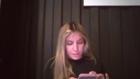 Snapshot of sweet__alana chatting on 10.06.25 Sweet alana online show from 10.06.25