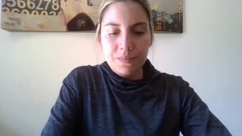 Snapshot of sweet__alana chatting on 10.17.25 Sweet alana online show from 10.17.25