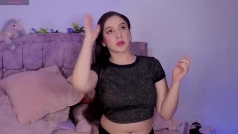 Snapshot of sweet_anllela chatting on 11.08.25 Sthefany Lauren Independent Model online show from 11.08.25