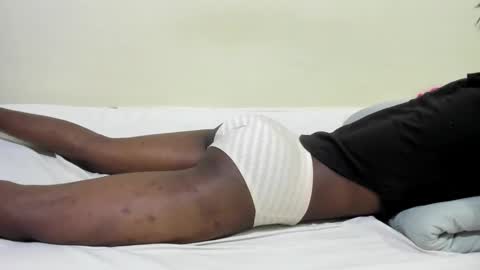 Snapshot of sweet_arya1 chatting on 10.25.25 sweet_arya1 online show from 10.25.25