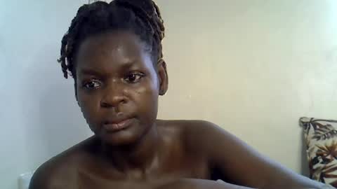 Snapshot of sweet_bela1 chatting on 07.31.26 Queen online show from 07.31.26