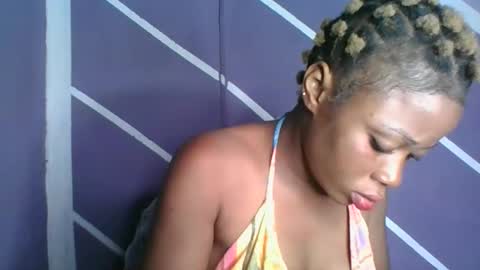 baby girl online show from 10.21.25
