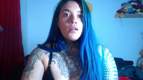 Snapshot of sweet_bubblee chatting on 11.05.25 Bubbles online show from 11.05.25