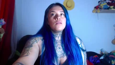 Snapshot of sweet_bubblee chatting on 11.12.25 Bubbles online show from 11.12.25