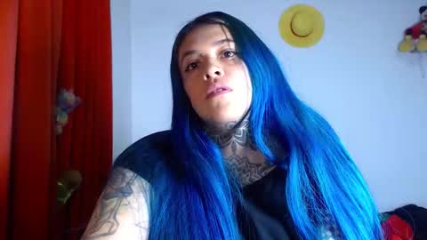 Snapshot of sweet_bubblee chatting on 12.02.25 Bubbles online show from 12.02.25