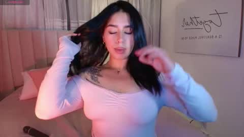 Camila online show from 04.15.26