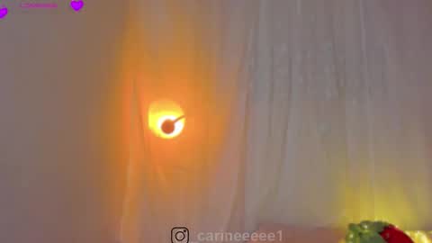 Snapshot of sweet_carine chatting on 10.09.25 camil online show from 10.09.25