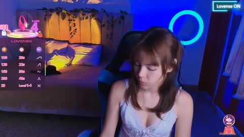 Snapshot of sweet_daliaa chatting on 02.23.25 Dalia online show from 02.23.25