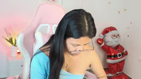 sweet_dania_ online show from 03.05.26