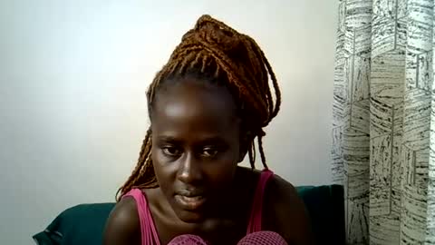 sweet_diva19 online show from 06.26.26