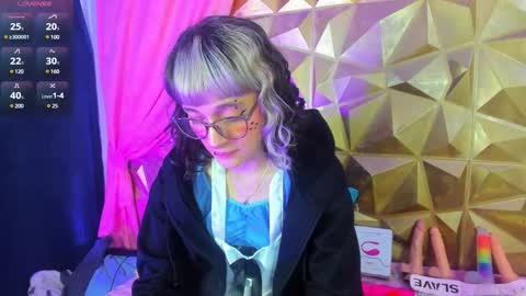  emmili  online show from 03.11.25