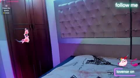 Snapshot of sweet_emmili chatting on 02.12.26 emmili online show from 02.12.26