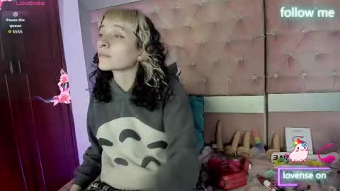  emmili  online show from 03.19.26