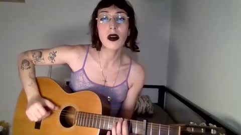 sweet_harvey online show from 12.22.25