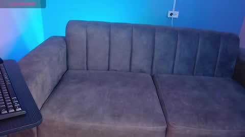 Snapshot of sweet_honey_wet chatting on 11.25.25 Nella online show from 11.25.25