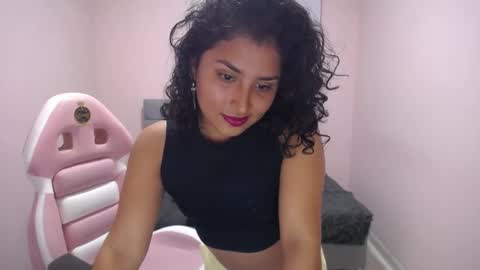 Snapshot of sweet_jalebi chatting on 02.17.26 sweet_jalebi online show from 02.17.26
