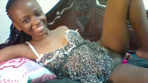 Snapshot of sweet_jovial chatting on 11.11.25 sweet_jovial online show from 11.11.25