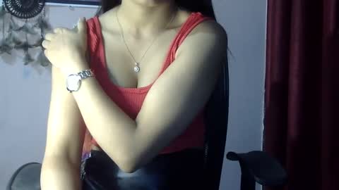 Snapshot of sweet_kanchi chatting on 02.10.25 sweet_kanchi online show from 02.10.25
