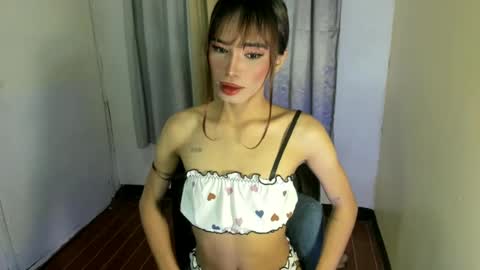 sweet_kyliexx online show from 06.14.26