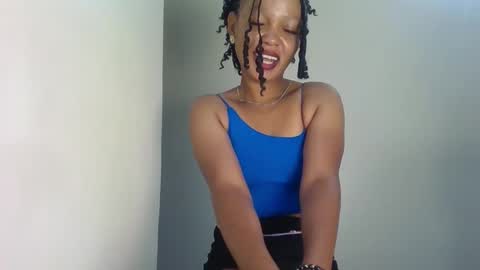 Snapshot of sweet_likey chatting on 02.05.26 sweet likey online show from 02.05.26