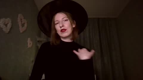 Snapshot of sweet_lilbunny chatting on 10.27.25 sweet_lilbunny online show from 10.27.25