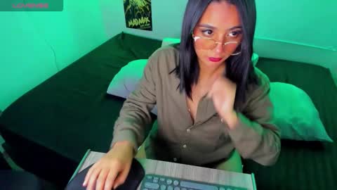 Lina online show from 02.18.26